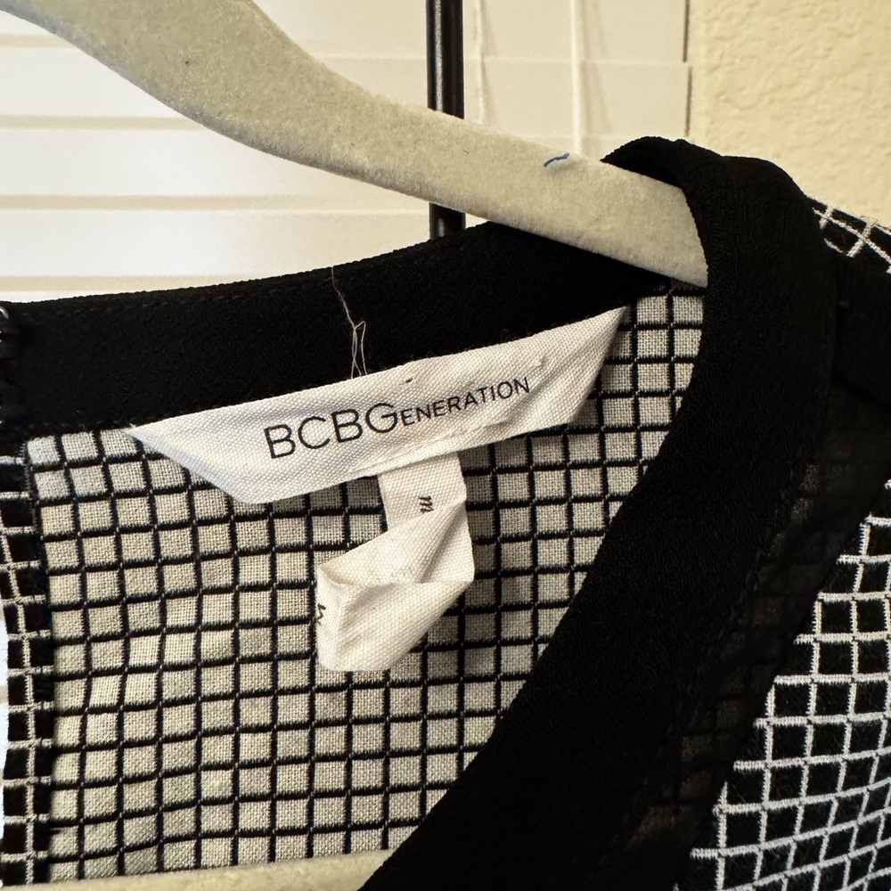 Bcbgeneration Black And White Grid Pattern Top - image 4